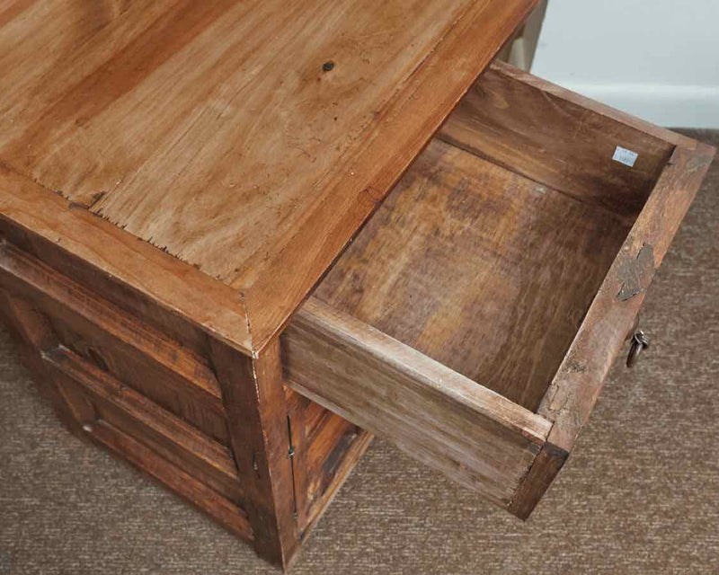Rustic Pine 1 Drawer 2 Door Side Table