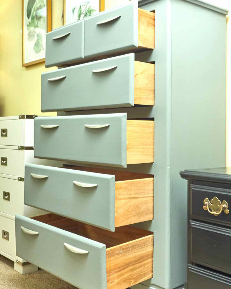 Solid Wood 5 Drawer Chest In  'Cottage Gray' Finish