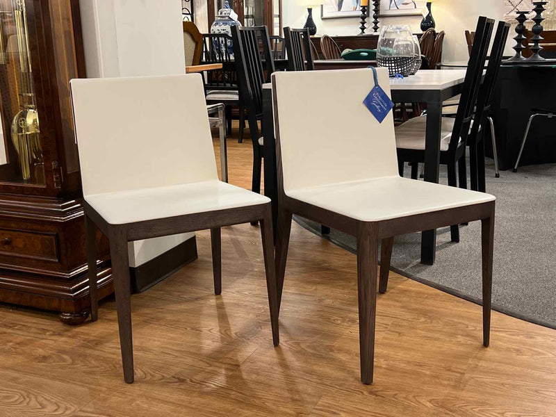 Pair of B&B Italia White Leather and Walnut Chairs