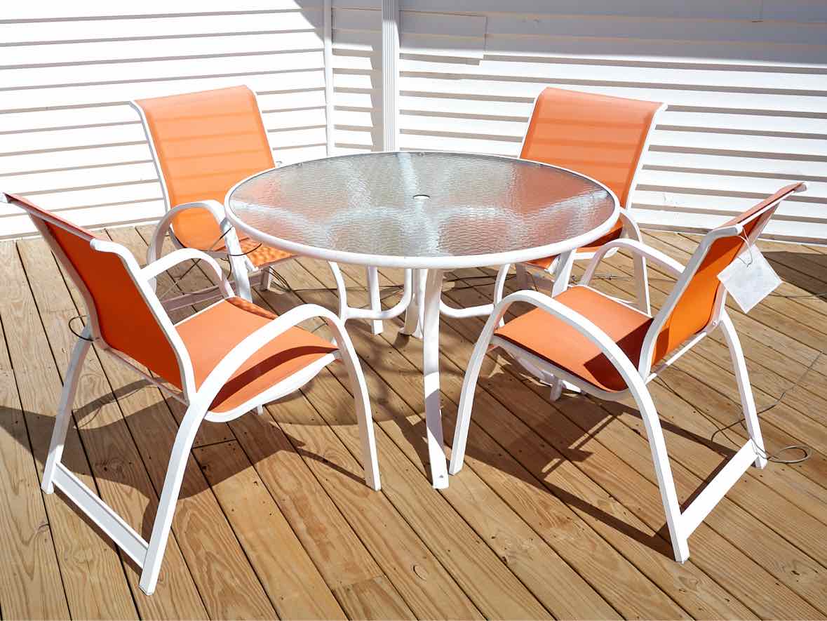 Telescope Casual 'Gardenella' Outdoor Dining Set – Furniture