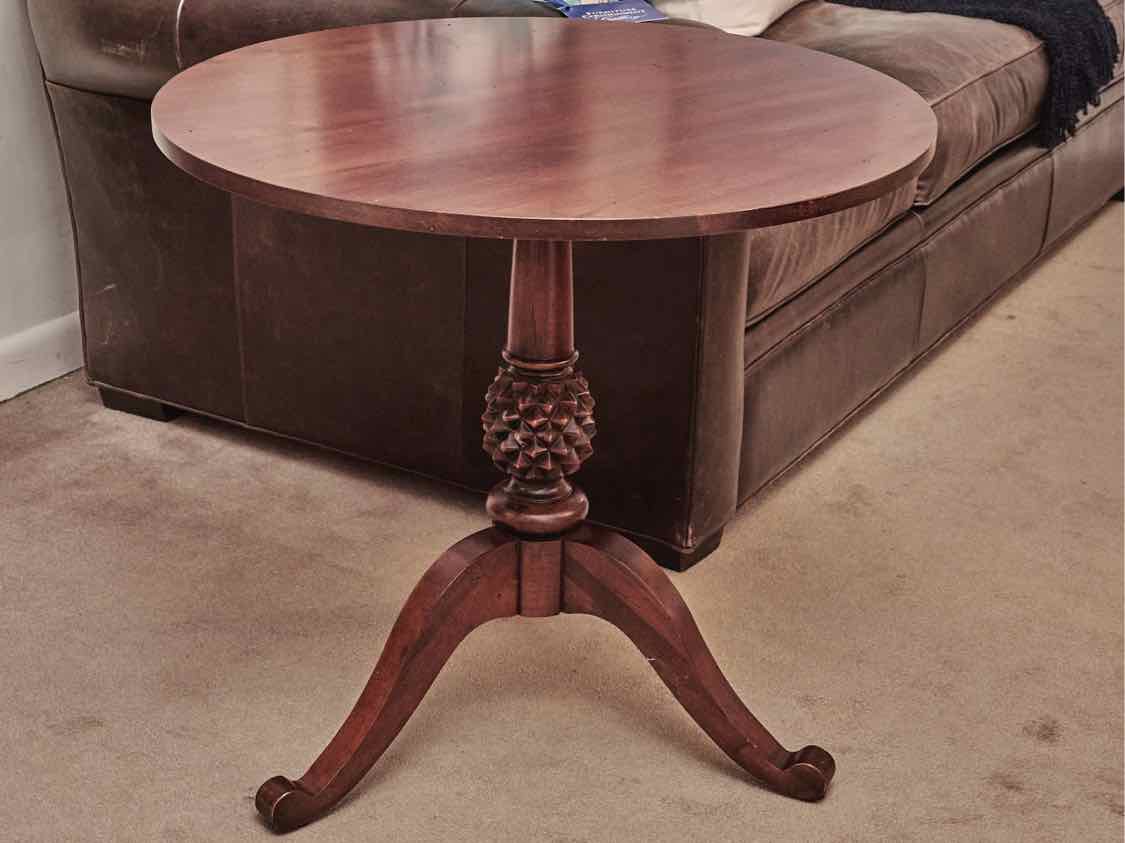 Ethan Allen Cherry Round Pineapple Pedestal Accent Table