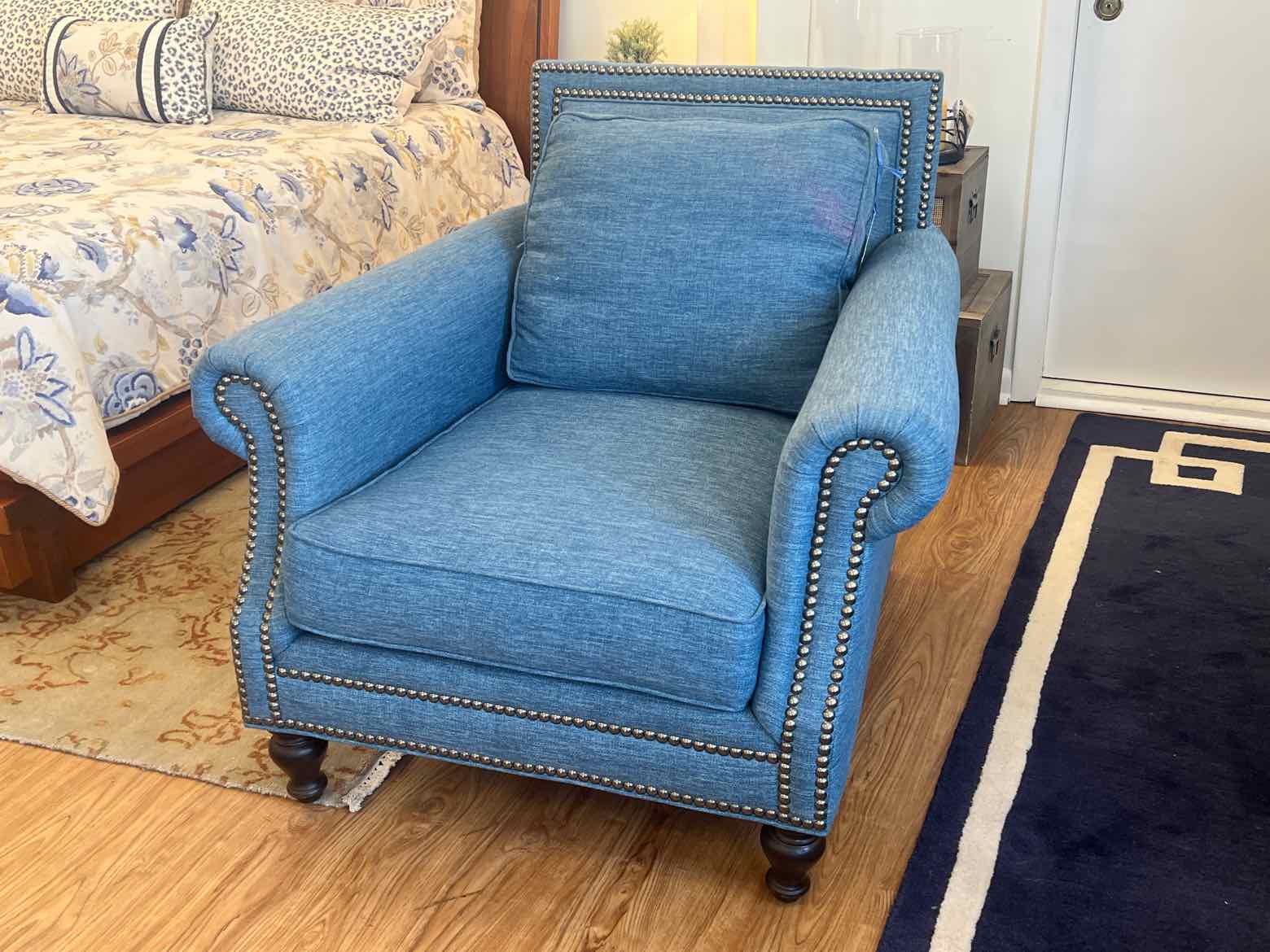 Huntington House Denim Blue Chair – Furniture Consignment Gallery