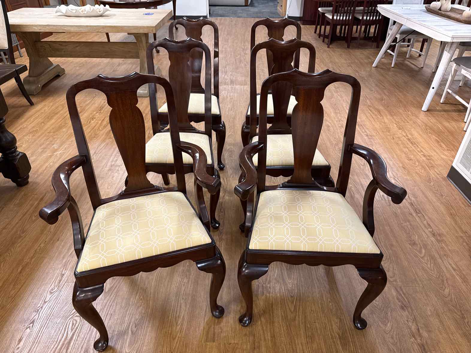 Henkel Harris Set of 6 Dining Chairs – Furniture Consignment Gallery