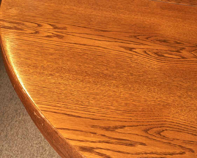 Oak Round Pedestal Dining Table with1 Leaf