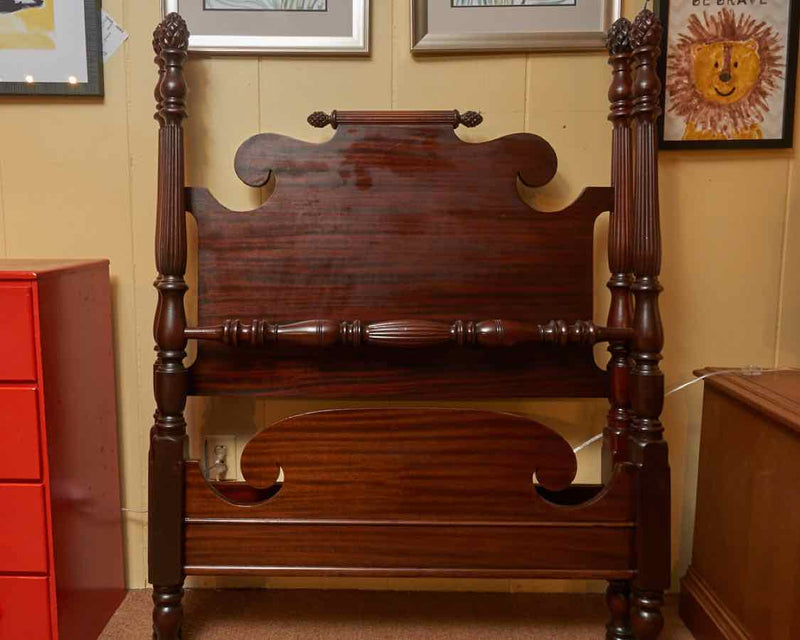 Mahogany 4 Post  Carved Pineapple Twin Bed with Wood Rails & Wood Slats