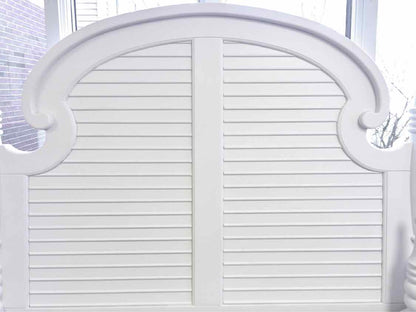 White Four Post Bed with Shutter Detail Headboard