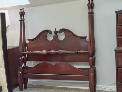 Continental Furniture Full Mahogany 4 Reeded Post  Bed