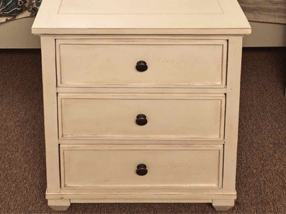 Ethan Allen Ivory 3 Drawer  Nightstand