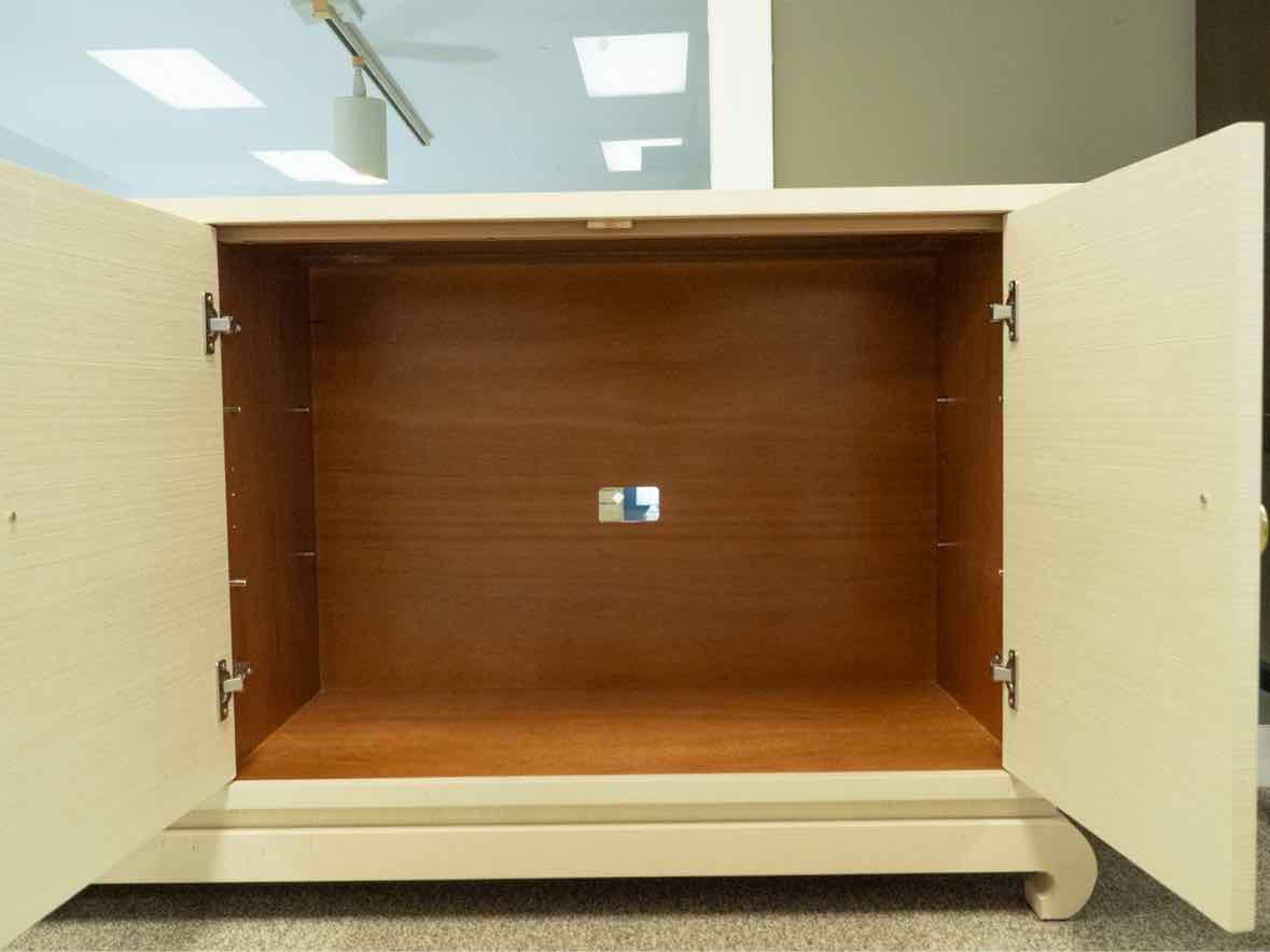 Villa & House 'Meredith' Extra Large Cabinet