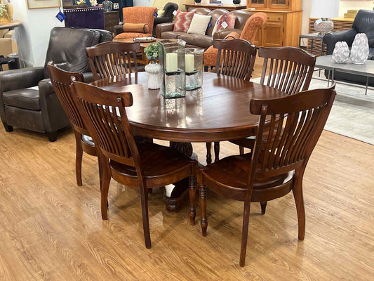 Nichols & Stone Cherry Dining Table and Chairs