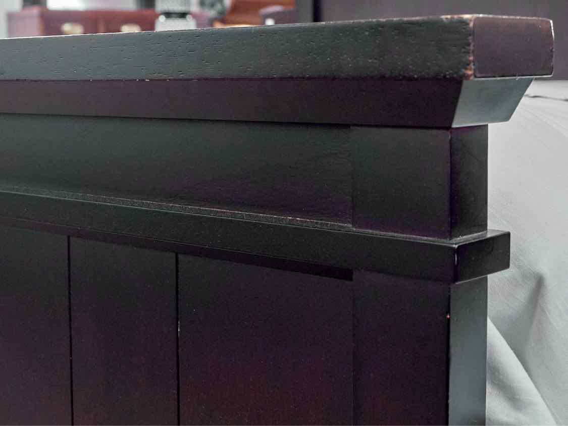 Boston Interiors Black Plank King Bed