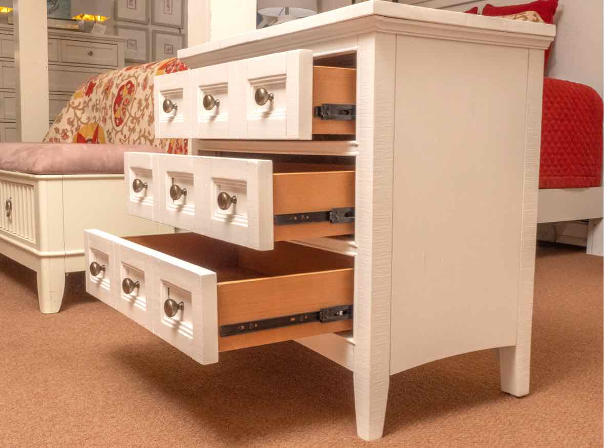 White Finish 3 Drawer Bedside Chest