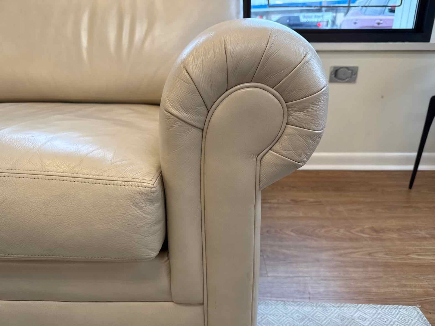 Ethan Allen 'Conor' Leather Loveseat