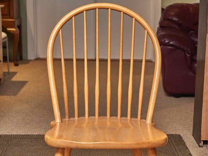 Eastern Butcher Block  Trestle  Base Table &5 Oak Windsor  Chair Set