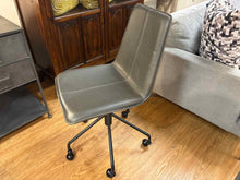 Aeon 'Acro' Swivel Office Chair