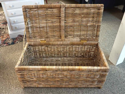 Coastal Wicker Trunk