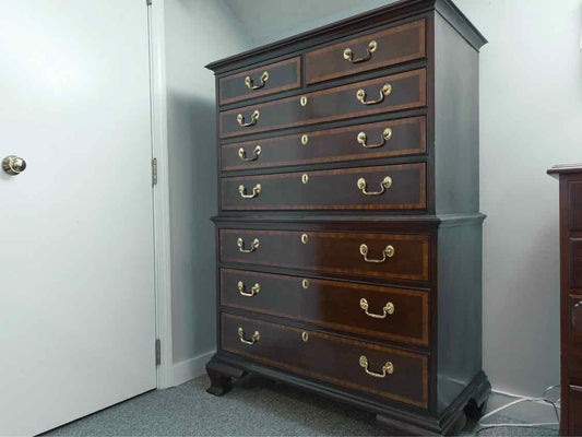 Councill Furniture Mahogany 8 Drawer  Chest with inlay Border