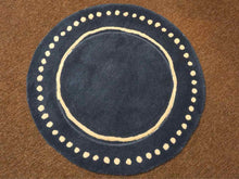 Safavieh Round Area Rug in Navy Blue & Ivory