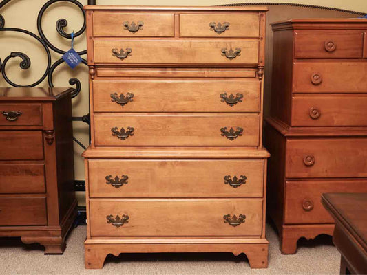 Vermont Winooski Inc  Solid Rock Maple 5 Over 2 Drawer Chest