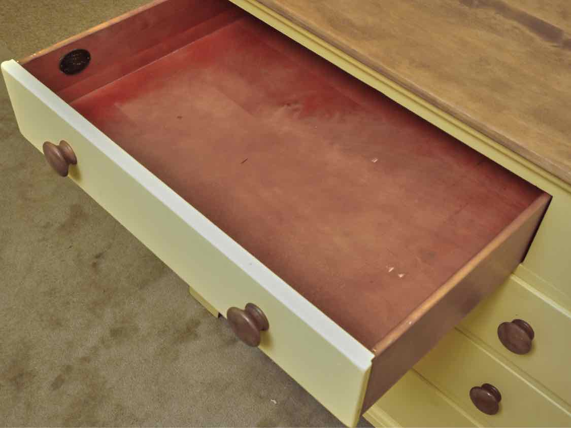 Cushman Colonial Maple Top 'Sunflower Yellow' Finish 5 Drawer 2 Door  Sideboard