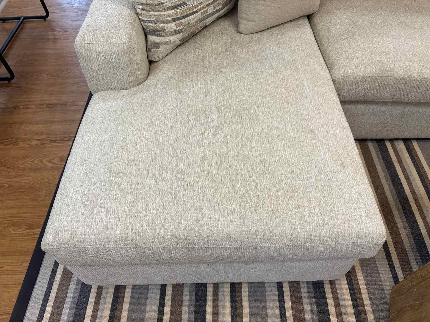 Kincaid 'Comfort' 2-Piece Sectional w/ Ottoman