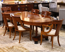 Baker Inlaid Dining Table With Six Chairs