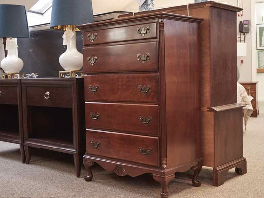 Mahogany Chippendale Style Chest w/5 Drawers & Brass Hardware