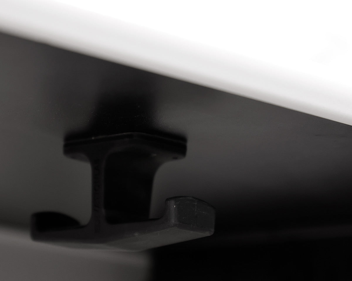Imovr "Lander" Contemporary Motorized Standing Desk