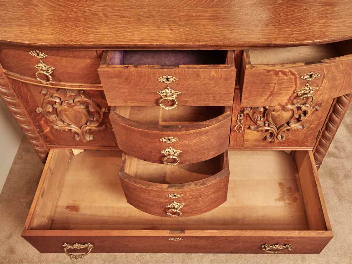 Antique Victorian Oak Hand Carved 8 Drawer Mirror  Sideboard