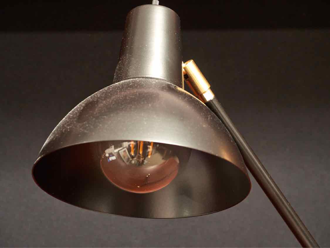 Black Metal  Desk Table Lamp