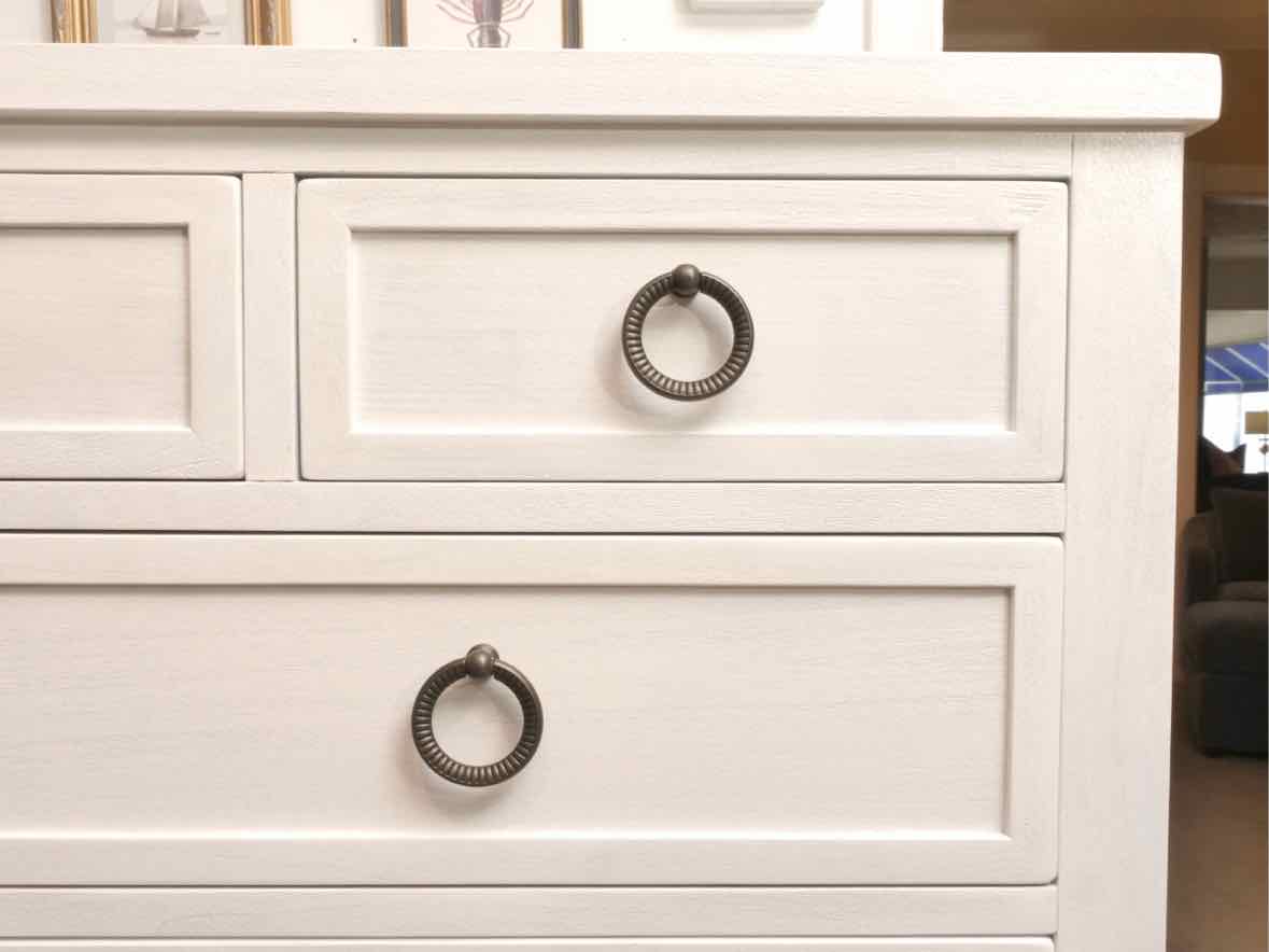 Tommy Bahama 'PineCrest' 11  Drawer White Chest