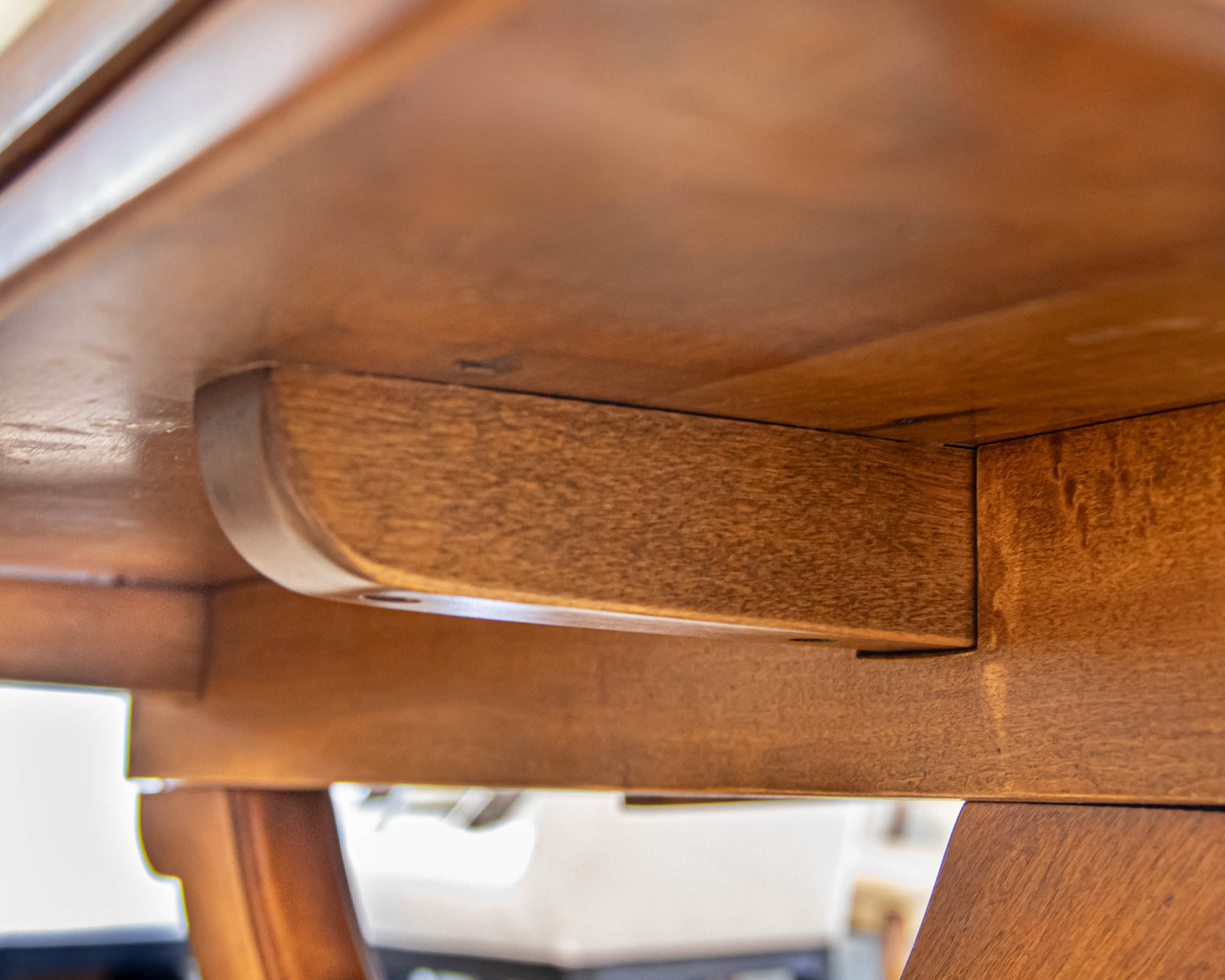 Maple Extension Dining Table With (2) Pull Out Leaves On Trestle Base
