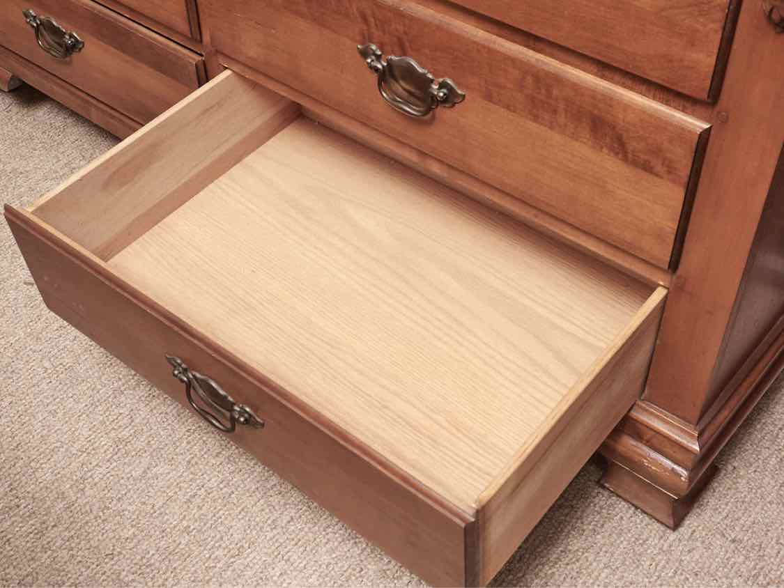 Young Republic Furniture Solid Rock Maple 8 Drawer  Dresser