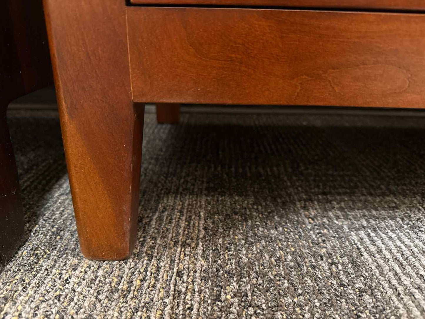 Kincaid Pair of 'Park' Cherry Nightstands