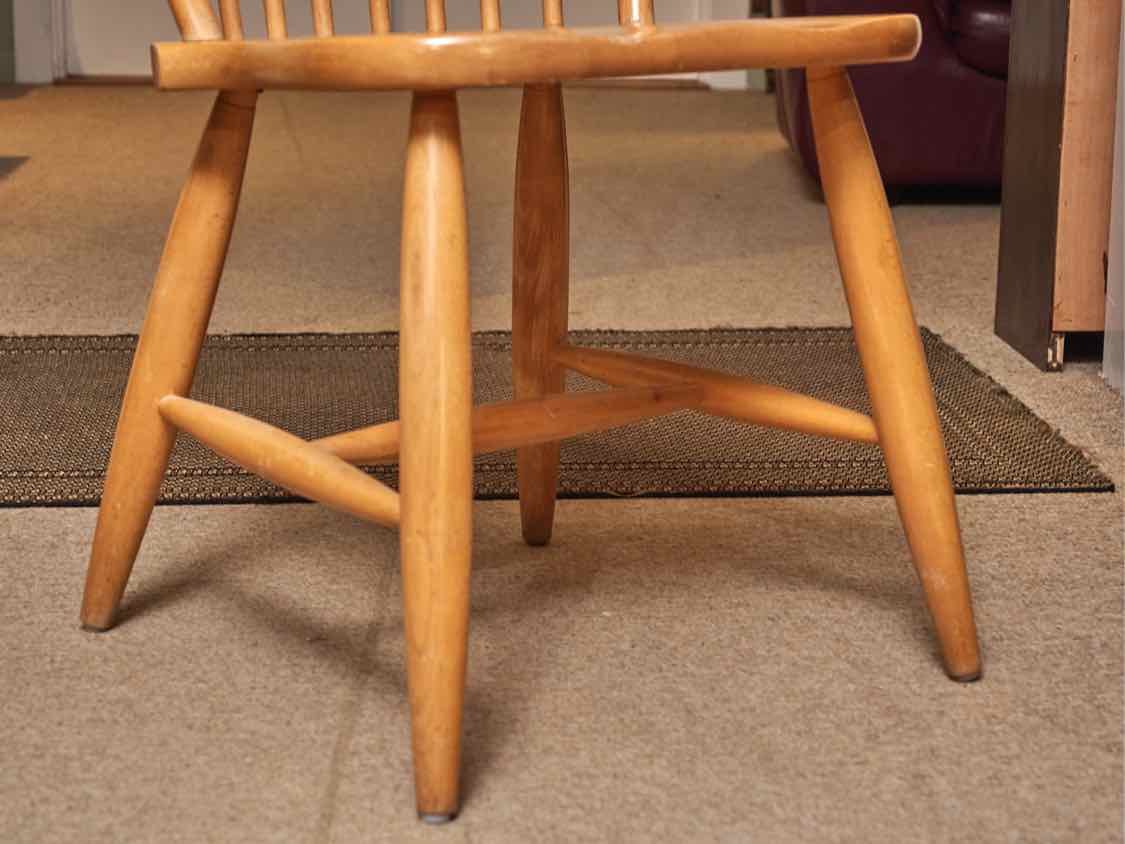 Eastern Butcher Block  Trestle  Base Table &5 Oak Windsor  Chair Set