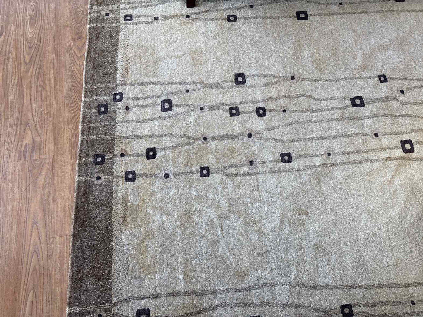 Contemporary Geometric Area Rug