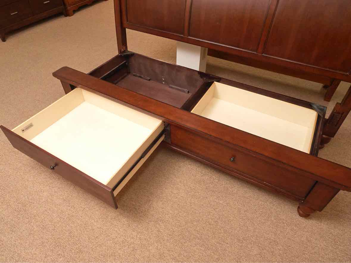 Aspen Home'Turner' Cherry Finish  2 Drawer Storage Sleigh  King Bed