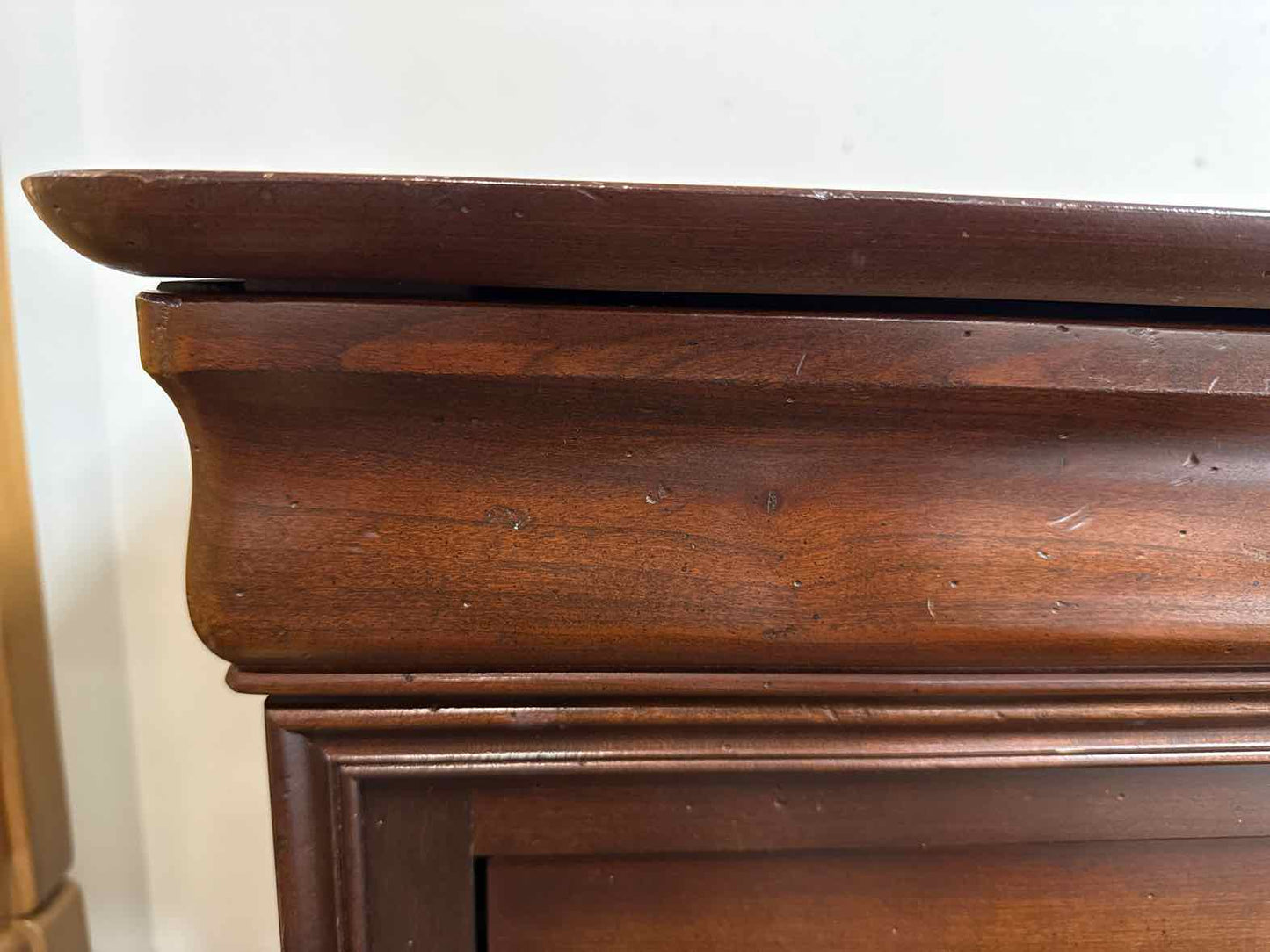 7-Drawer Vintage Chest