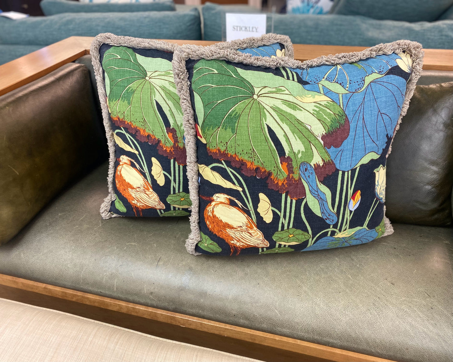Pair of Lily Pad Design Accent Pillows