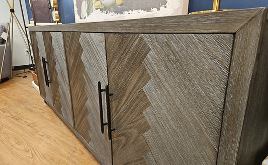 Martin 'Palisades' 4-Door Console