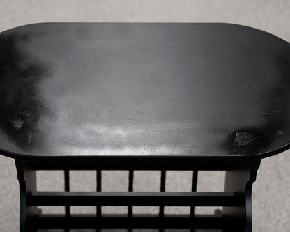 Black Oval Accent Table