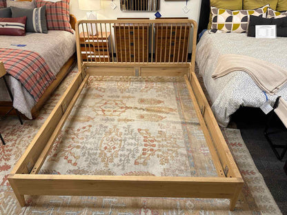 Ethnicraft 'Spindle' Queen Bed