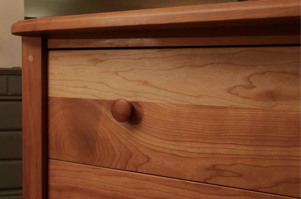Pompanoosuc Mills Natural Cherry 4 Drawer  Chest