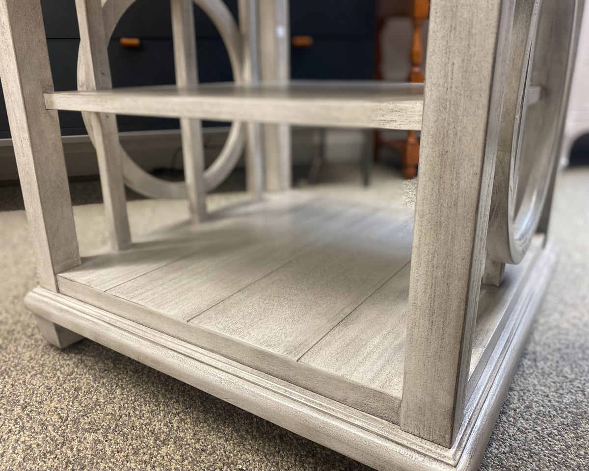 Pair of Lexington 'Oyster Bay' Square Side Tables