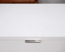7-Drawer White Contemporary Dresser