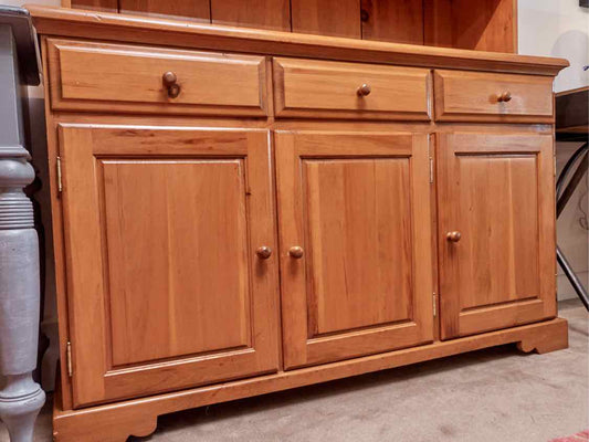 Pine 3  Glass Door 3 Drawer & Lower  3 Door  Hutch