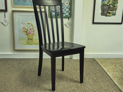 Round Dining Table with Butterfly Leat & Set of 4 Black Chairs