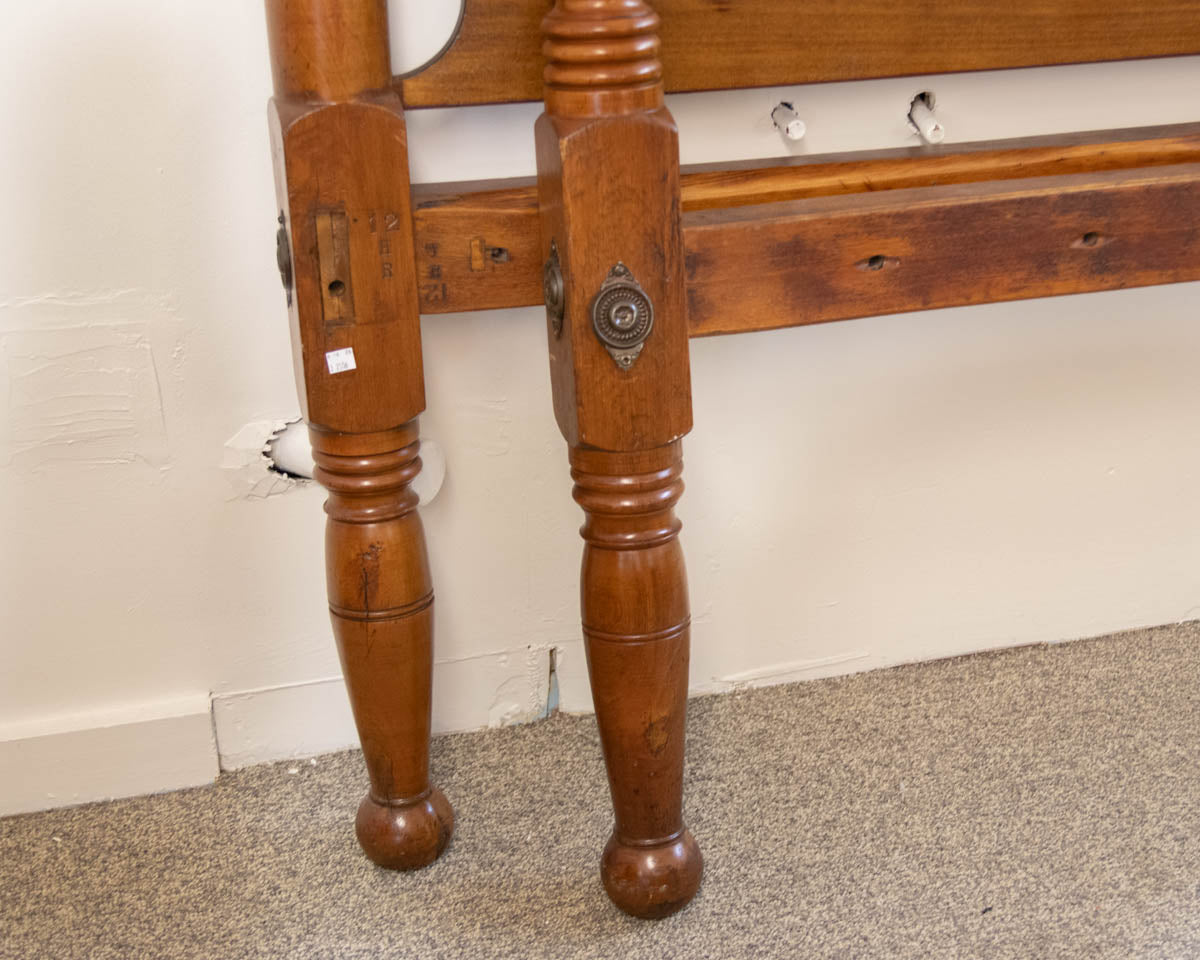 Leonard's Full Bed in Solid Cherry with Cannonball Finials