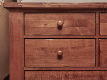 Vaughan Bassett  'Solids' Maple 8 Drawer Dresser