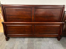 Kincaid Cherry King Bed